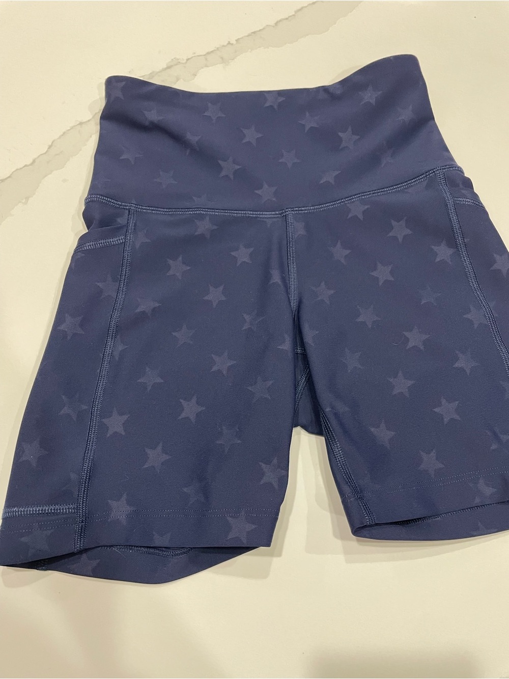 NWOT Old Navy Active Women’s High-Waist Athletic Shorts - Navy size XS